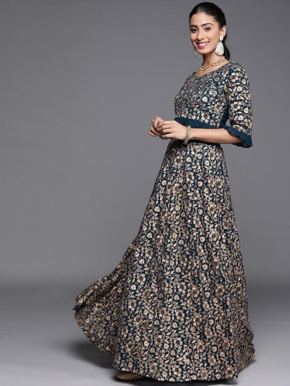 Blue Embroidered Georgette Lehenga Set - 20133O